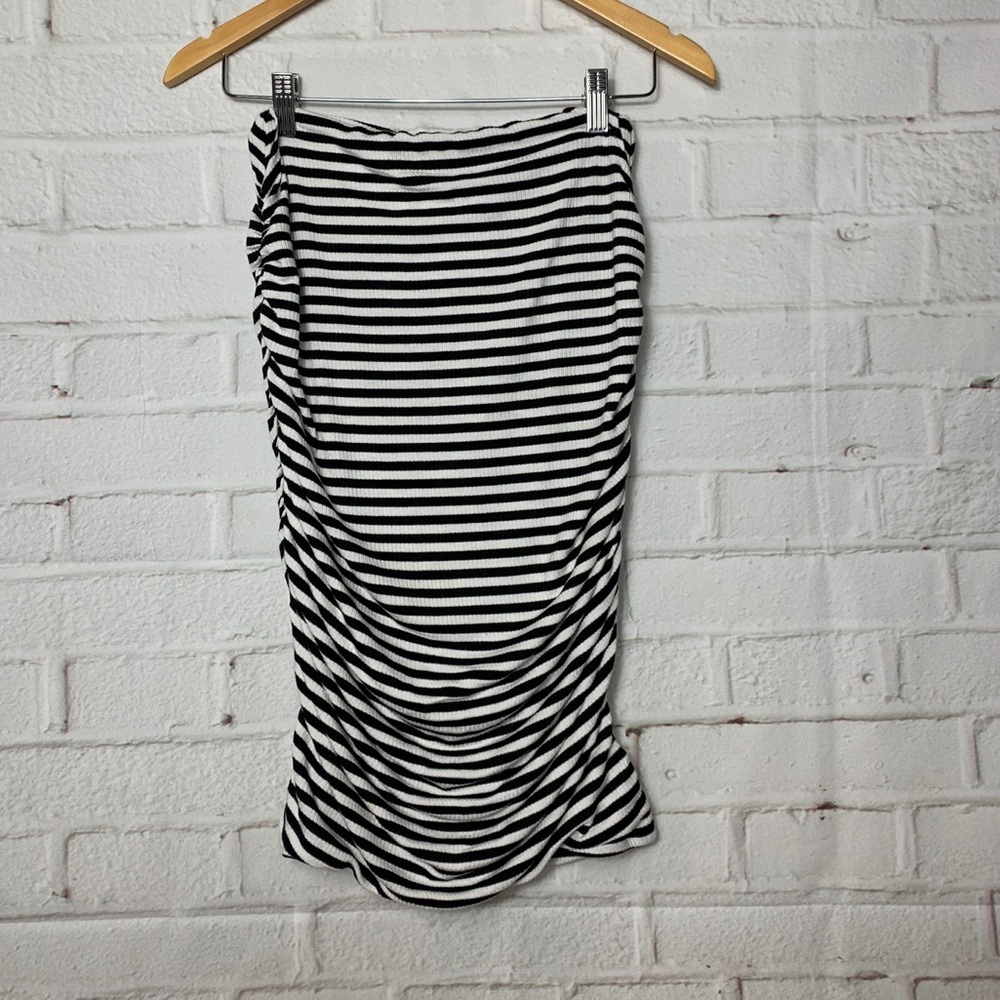 Lisa & Lucy Stretch pencil Skirt